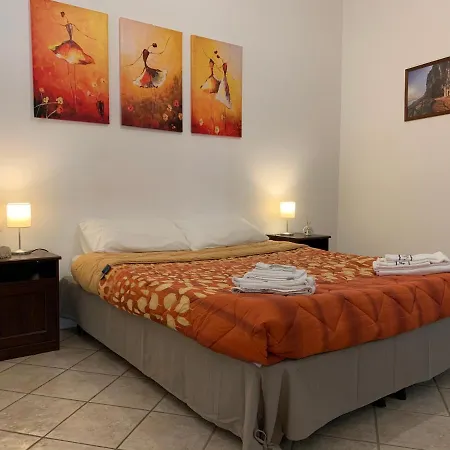 Delizioso In Zona Centrale Apartment