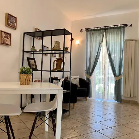 Delizioso In Zona Centrale Apartment